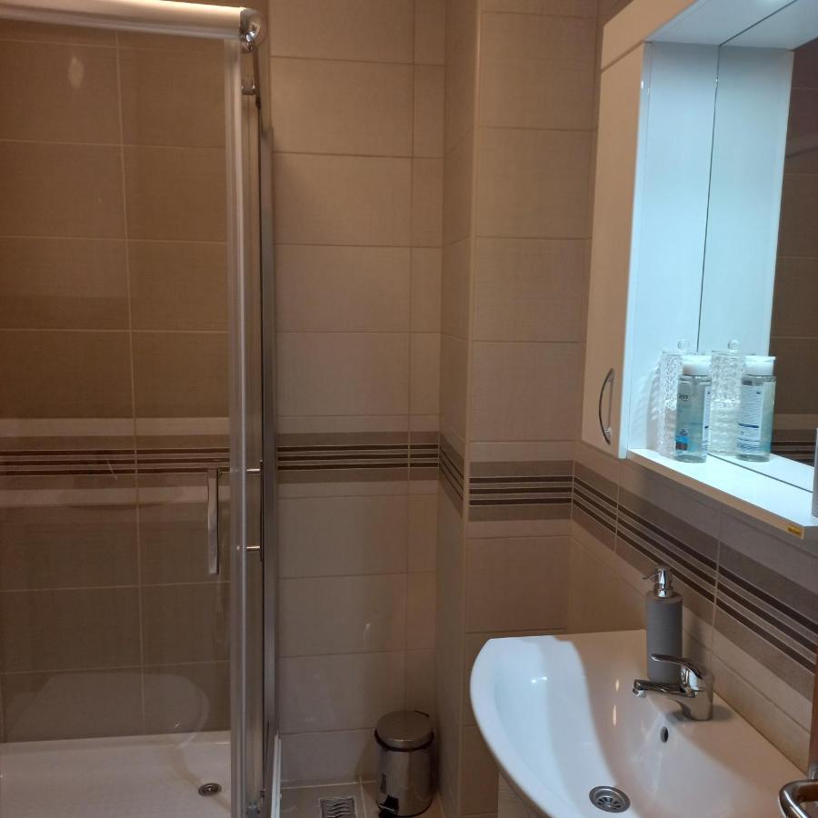 Apartman Lola 苏博蒂察 外观 照片