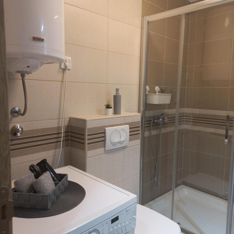 Apartman Lola 苏博蒂察 外观 照片